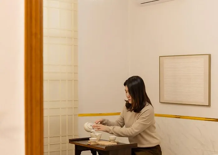 Hongdae Mangwon Station Nearby, Quiet Korean-style Stay, Free Luggage Storage *