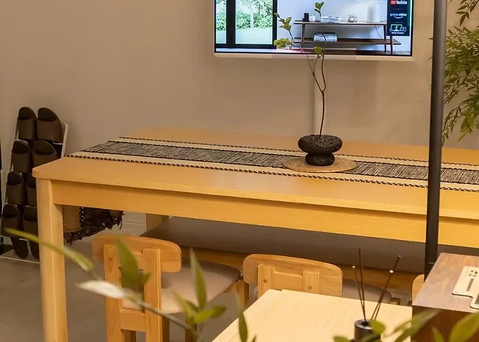 Hongdae Mangwon Station Nearby, Quiet Korean-style Stay, Free Luggage Storage 아파트 *